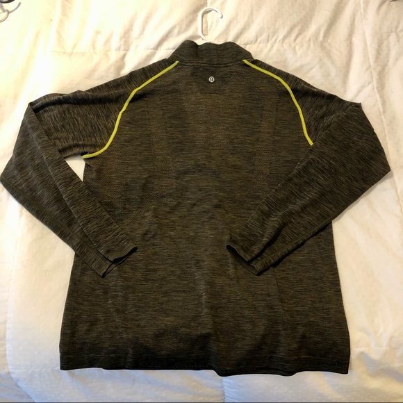 Lululemon Metal Vent Tech Half-Zip - Picture 2 of 4